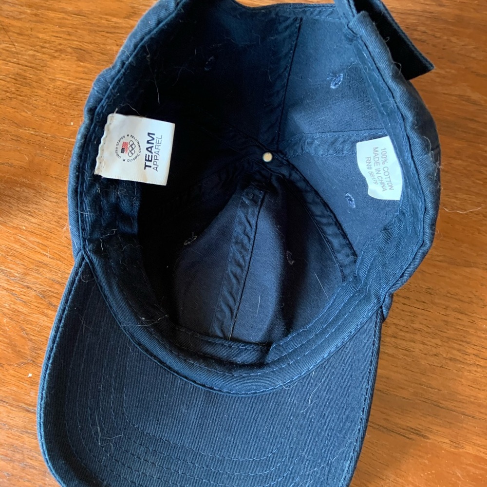 Hat - Picture 3 of 3